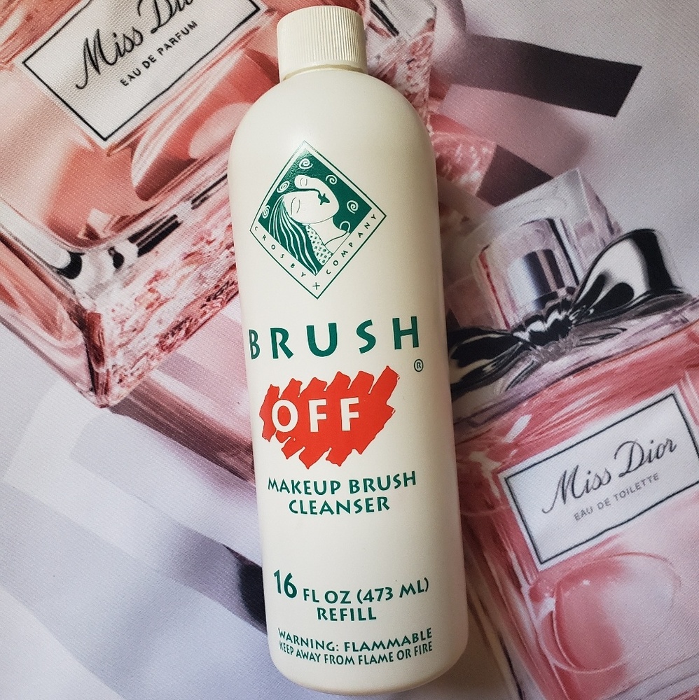 🔥New Brush Off Makeup Brush Cleanser 🔥